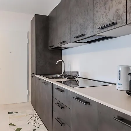 Mina Apartment *