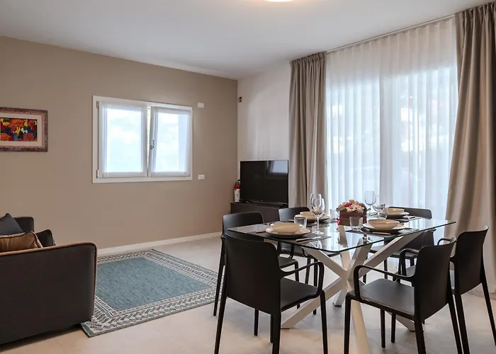 Apartament Mina *